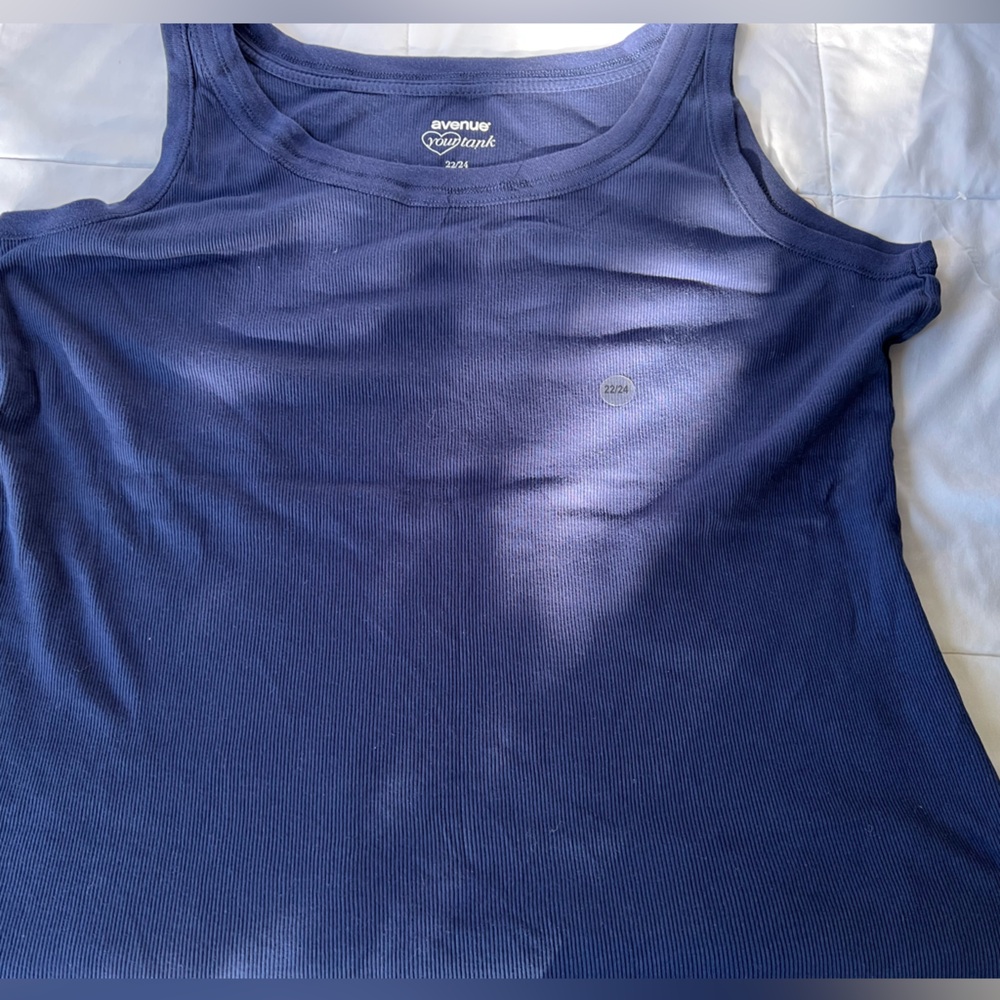 Avenue Women’s Navy Blue Cotton Tank Top -NWOT